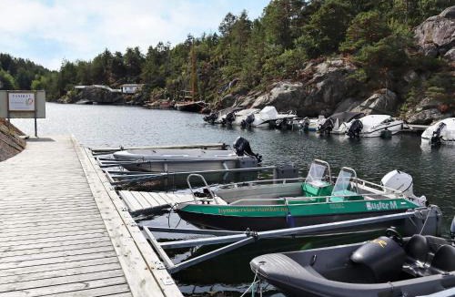 Risor House | 6 person holiday home in Søndeled