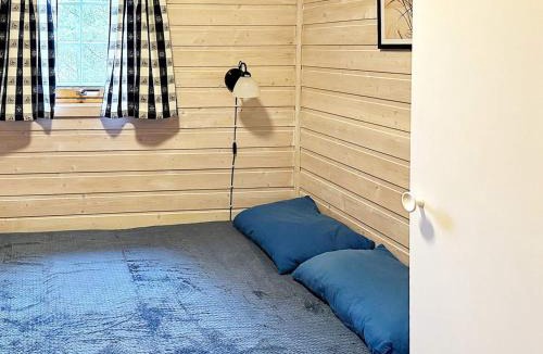 Olden House | 4 person holiday home in Lysøysundet