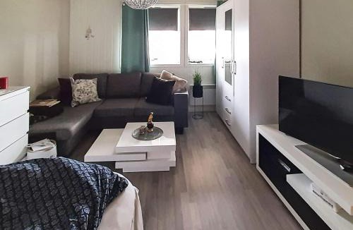 Sortland House | 8 person holiday home in SORTLAND-By Traum