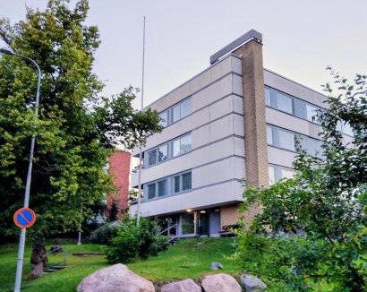 Riihimaki Apartment | Free Parking, Near Station - Cozy Home with Fully Equipped Kitchen and Work Desk