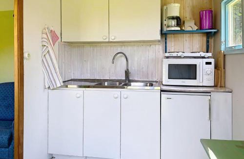 Farjestaden House | Holiday Home Lötstugan by Interhome