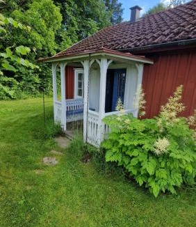 Lammhult House | Romantiskt hus Stina