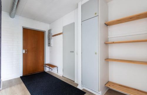 Vantaa Apartment | Spacious and cozy 2-room apartment for 4 in Kaivoksela, Vantaa