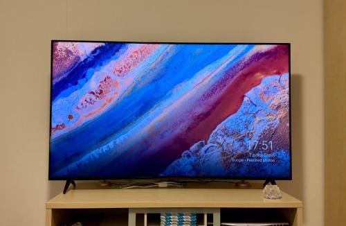 Ostavall Apartment | Bungalow med öppen spis Takdusch badkar och high speed wifi
