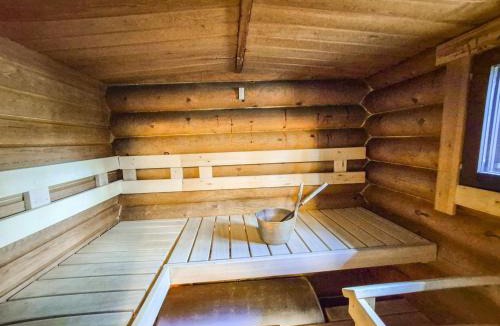 Lampivaara House | Holiday Home Munkero by Interhome