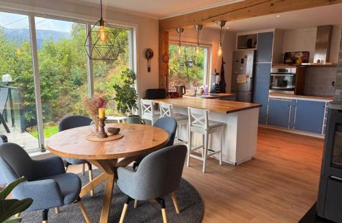 Voss House | Spa Villa - Sauna, Hot Tub & Private Waterfall