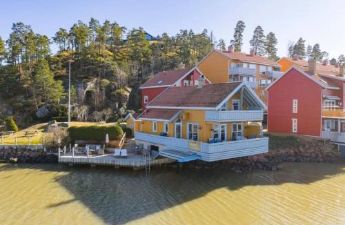 Tonsberg House | Seafront Home