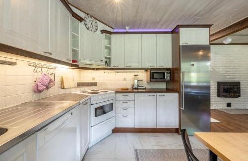 Kemi Villa | Villa Syväkangas