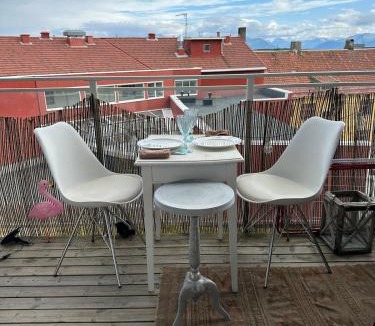 Molde Apartment | Synnøves home in the center of Molde