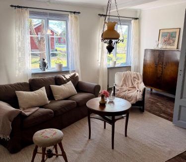 Tierp House | Charmig gammal lanthandel