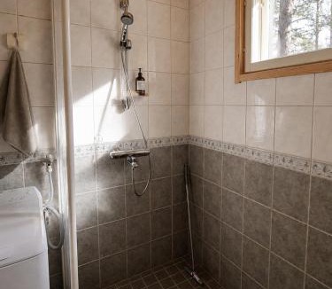 Yllasjarvi Ski Chalet | Riekonpesä Incl Ski service room, Sauna, WiFi,Fireplace, firewood,
