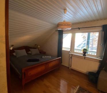 Mellanstrom House | Charming Guest Room Retreat in Lngviken, Sweden