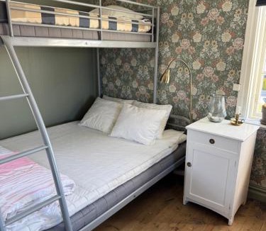 Odeshog House | Hamnstuga i Hästholmens småbåtshamn
