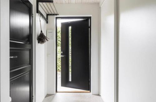 Granshult House | Comfy Modern Guesthouse