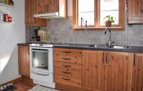 Solvesborg House | Awesome Home In Sölvesborg With Wifi