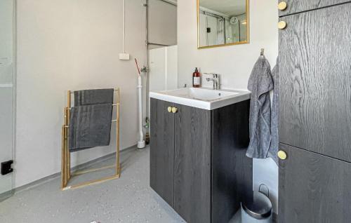 Vallda House | Nice Home In Vallda With Wifi
