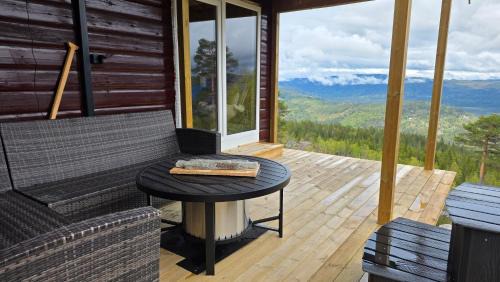 B House | Fjellhytte Solsem helårsidyll på Lifjell