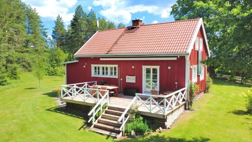 Virserum House | Brotorpet