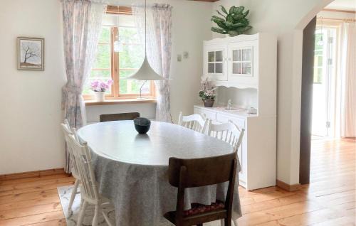 Knared House | 2 Bedroom Beautiful Home In Knäred