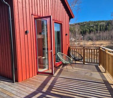 Mjallom House | Måvikens havsstugor