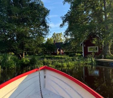 Ingelstad House | Malingstorp - Cottage with lake and sauna