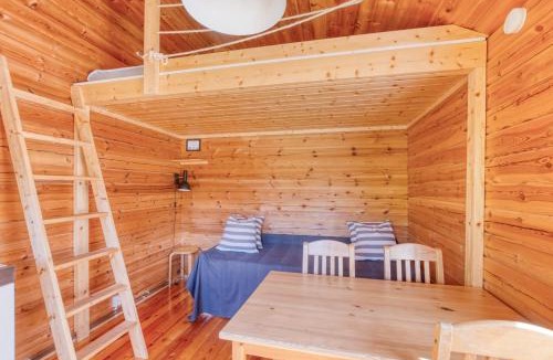 Pyha House | Pinetree Cottages Cabin with loft