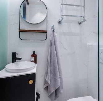 Kluuvi Apartment | Stylish Central Helsinki Studio