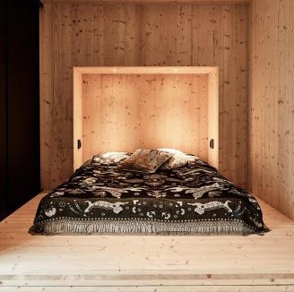Kontiolahti Villa | Meteorite House