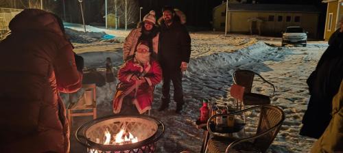 Rovaniemi Apartment | Full Cottage, pay per rooms, 1-5persons 1room, 6-9persons 2rooms, 9-13persons 3rooms