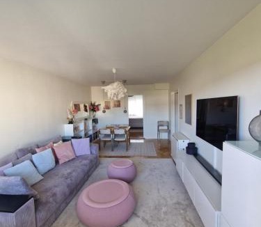Visby Apartment | Central lägenhet i Visby -4 person inkl parkering