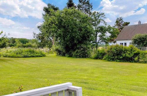 Vibble House | 4 person holiday home in Högklint