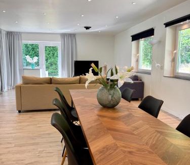 Orebro Villa | Eker Countryside House