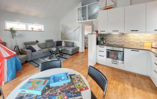 Skummesloevsstrand House | 1 Bedroom Cozy Home In Skummeslöv