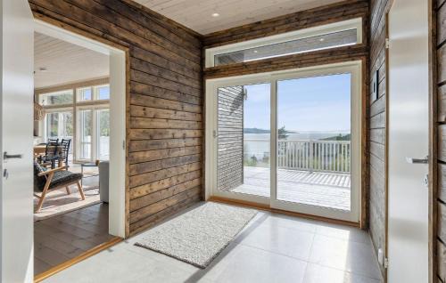 Leksvik House | 4 Bedroom Beautiful Home In Åsenfjord