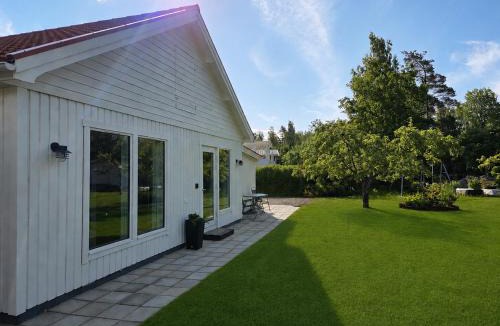 Forsa Apartment | Stilren och nybyggd lägenhet nära E4 R84 Hudiksvall