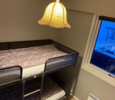 Berlevag Apartment | Berlevåg center, fully equipped, 4 bedrooms