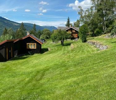 Austbygde House | Log Cabin With View Of Gaustatoppen