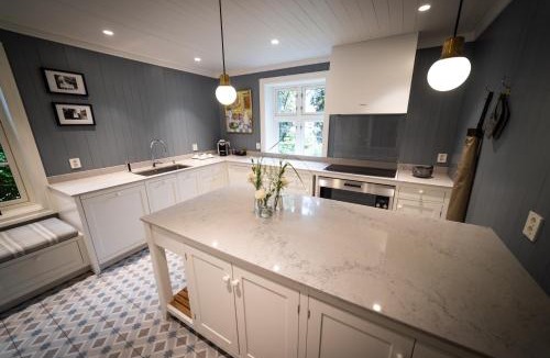 Tjome Hotel | Engø Gård Hotel & Restaurant