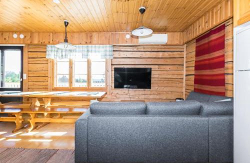 Sotkamo House | Holiday Home Villa viettorinne by Interhome