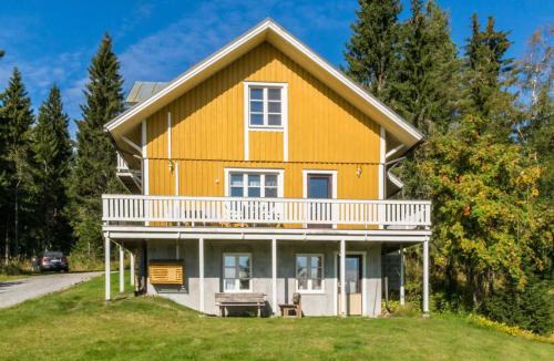 Sotkamo House | Holiday Home Villa viettorinne by Interhome