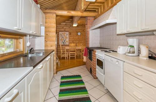 Hankasalmi House | Holiday Home Hevonkuusi by Interhome