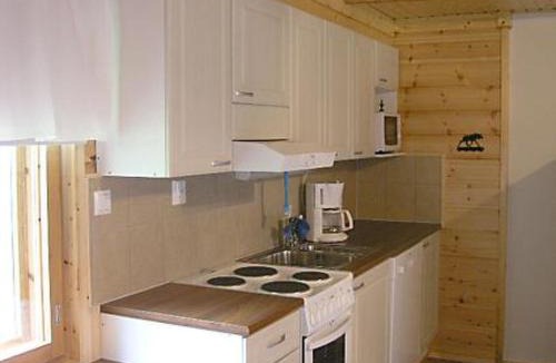 Taivalkoski House | Holiday Home Välitalo by Interhome