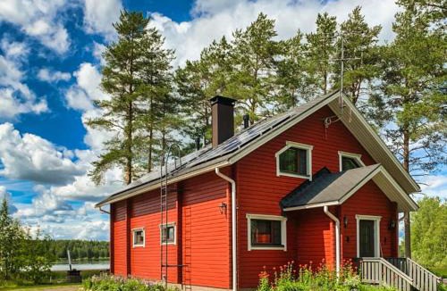 Kiuruvesi House | Holiday Home Kallioniemi by Interhome