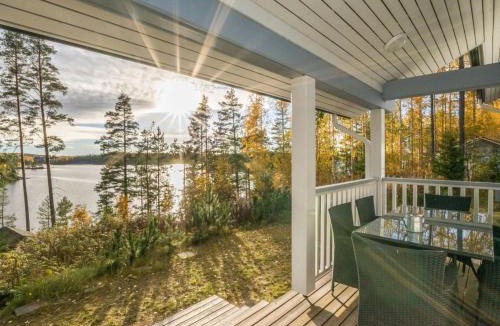 Lotjola House | Holiday Home Norppa by Interhome