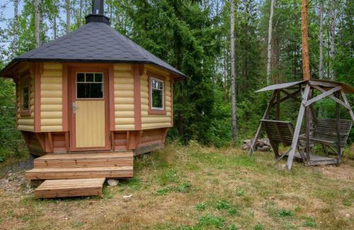 Aatola House | Holiday Home Neitlinna by Interhome