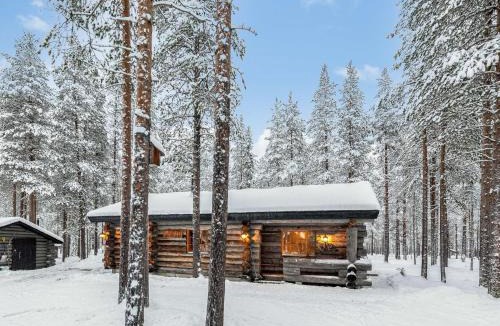 Yllasjarvi House | Holiday Home Karkelo by Interhome
