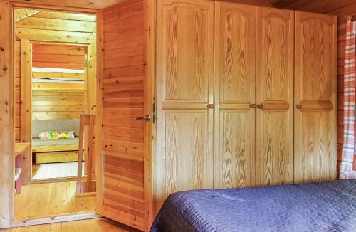 Salla House | Holiday Home Sallanrinne b by Interhome
