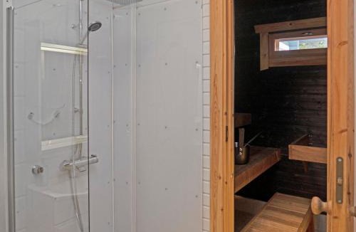 Rukatunturi House | Holiday Home Vuosseli-kelkka 15a by Interhome