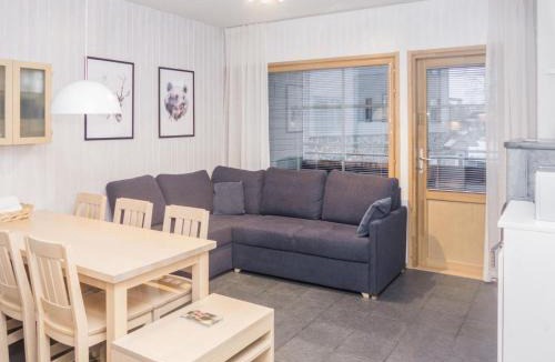 Rukatunturi House | Holiday Home Rukatonttu d 15 by Interhome