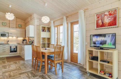 Jaala House | Holiday Home Villa anna by Interhome